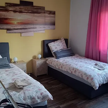 Rudiferienwohnung Apartment Budingen